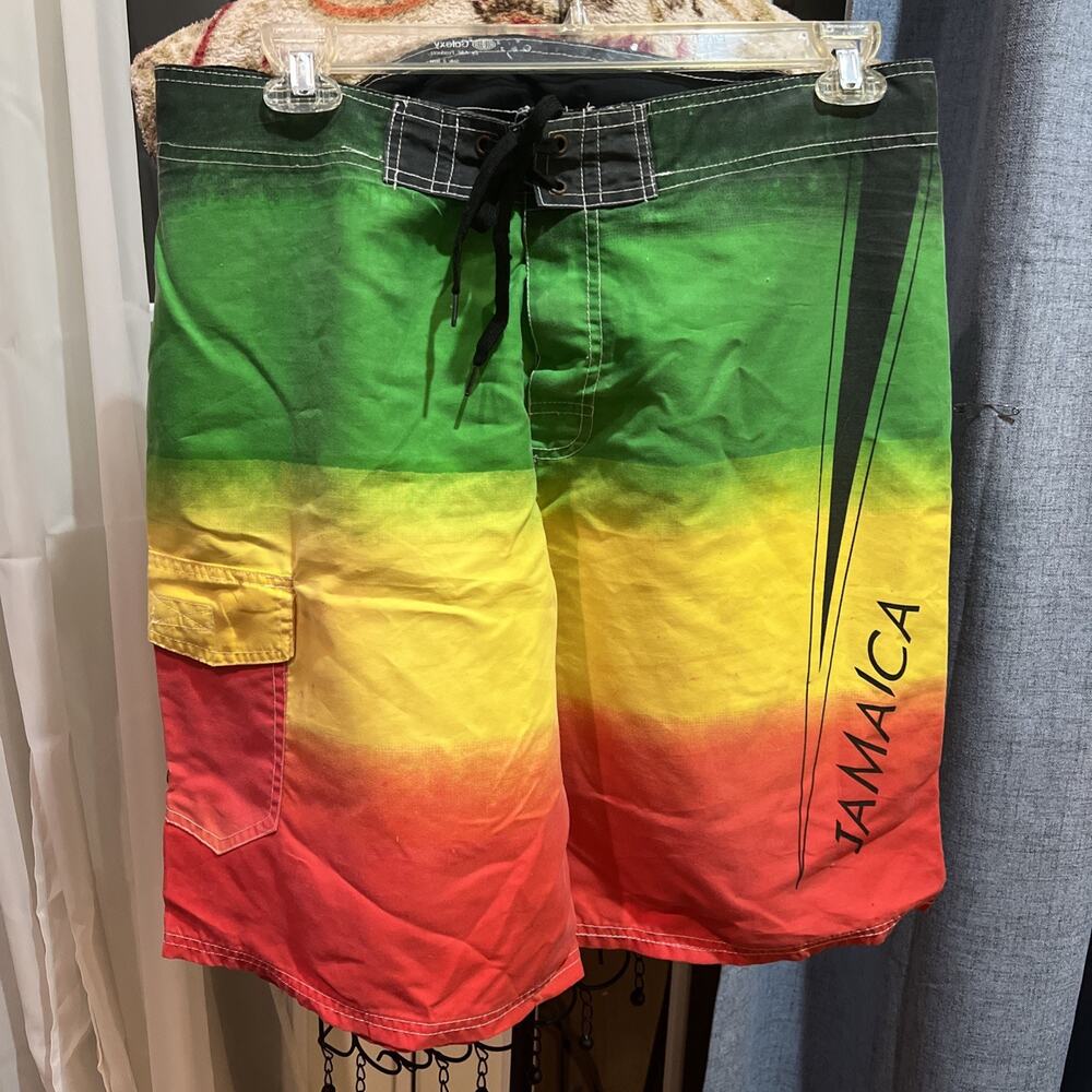 Men’s Jamaica Colors Size 36 Swimsuit 9.5”Inseam See Photos For Fit